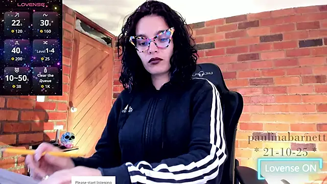paulinabarnett- online show from October 2025 02:16:02 PM