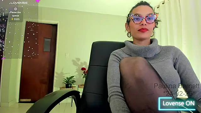 paulinabarnett- online show from February 2026 02:45:02 AM