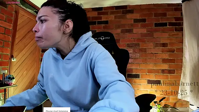 paulinabarnett- online show from October 2025 02:49:02 PM