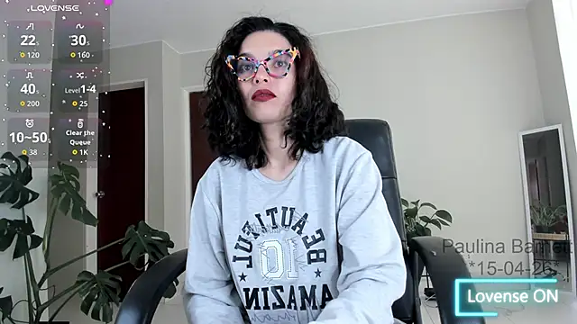 paulinabarnett- online show from April 2026 06:23:01 PM