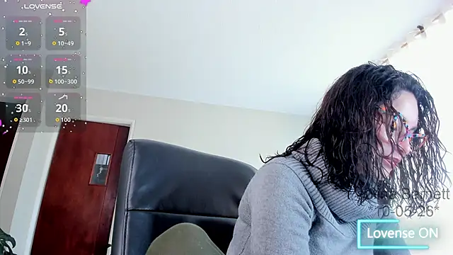 paulinabarnett- online show from May 2026 03:47:01 PM