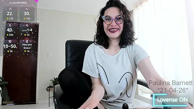 paulinabarnett- online show from April 2026 01:07:02 PM