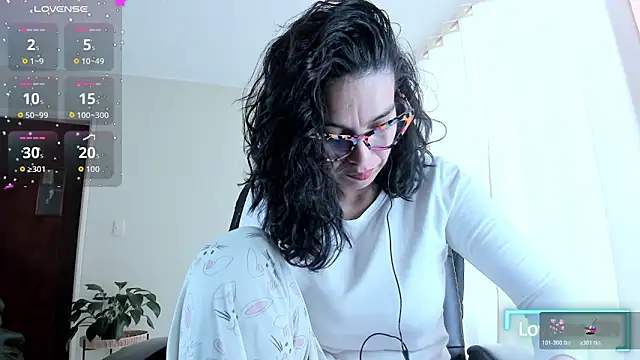 paulinabarnett- online show from June 2026 05:24:02 PM