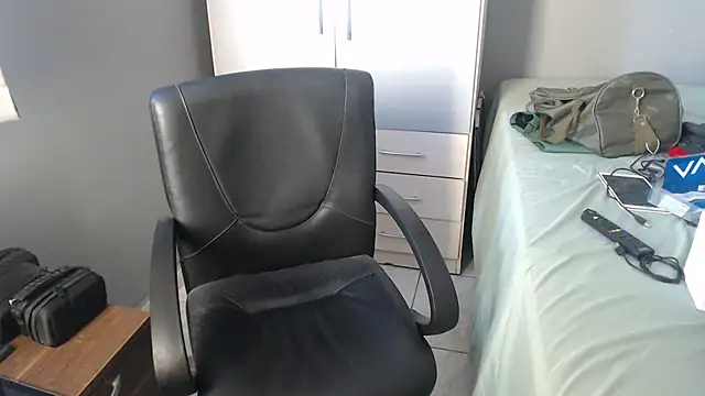 pepepaty online show from November 2025 04:55:02 PM