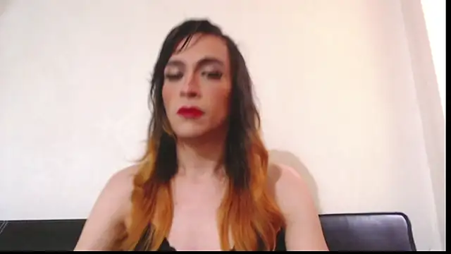 Snapshot of kathaleia666 chatting on December 2024 08:25:02 PM kathaleia666 online show from December 2024 08:25:02 PM