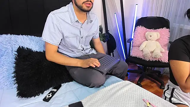 -soulmate-s online show from March 2026 04:06:02 PM