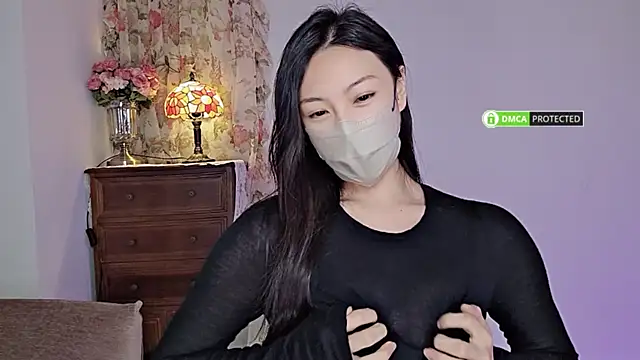 Snapshot of L-Moonlight chatting on December 2024 12:44:02 PM L-Moonlight online show from December 2024 12:44:02 PM