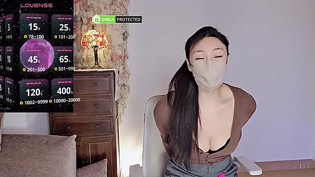 Snapshot of L-Moonlight chatting on January 2025 08:06:01 AM L-Moonlight online show from January 2025 08:06:01 AM