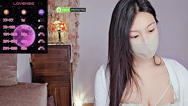 Snapshot of L-Moonlight chatting on January 2025 03:47:01 PM L-Moonlight online show from January 2025 03:47:01 PM