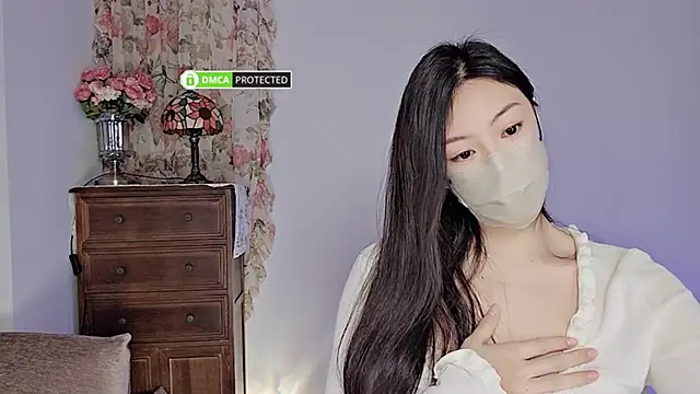 Snapshot of L-Moonlight chatting on December 2024 02:25:01 AM L-Moonlight online show from December 2024 02:25:01 AM