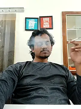 Long Laster online show from March 2025 12:04:01 PM