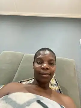 Cocowett online show from December 2025 07:57:02 PM