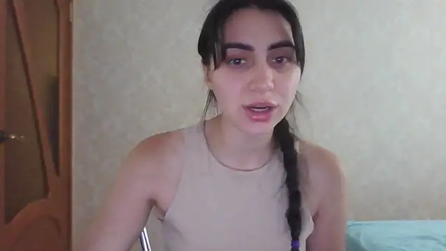 Snapshot of Kashtanka_ chatting on July 2026 04:42:01 AM Kashtanka online show from July 2026 04:42:01 AM