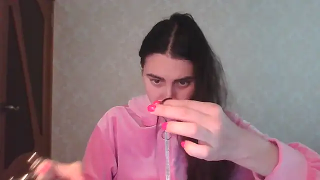 Snapshot of Kashtanka_ chatting on June 2026 09:09:01 AM Kashtanka online show from June 2026 09:09:01 AM