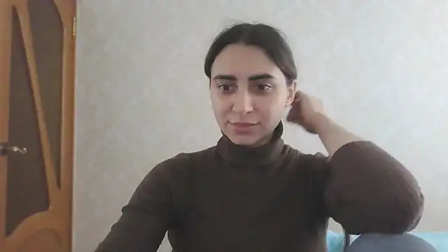 Snapshot of Kashtanka_ chatting on May 2026 07:28:01 AM Kashtanka online show from May 2026 07:28:01 AM