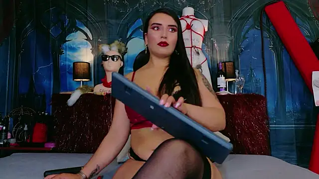 MeliizaQueen online show from April 2026 12:21:02 PM