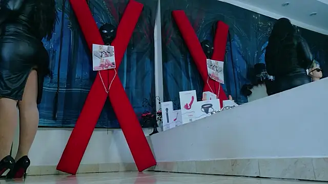 MeliizaQueen online show from April 2026 12:54:01 PM