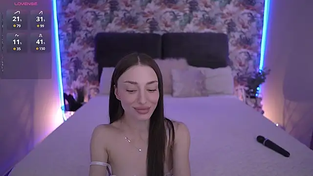 Alice Arwen online show from April 2026 01:53:02 PM