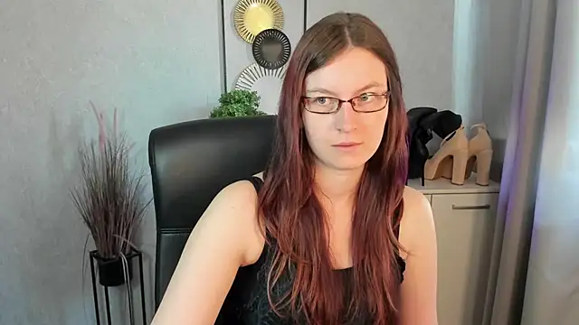 Snapshot of emmaxDelight chatting on July 2026 05:40:02 AM emmaxDelight online show from July 2026 05:40:02 AM