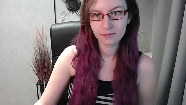 emmaxDelight online show from January 2025 06:39:01 AM