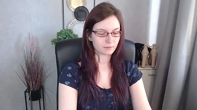 emmaxDelight online show from March 2026 01:26:01 PM