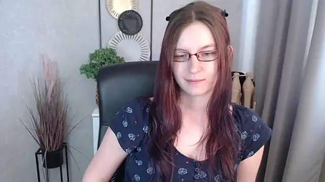 emmaxDelight online show from March 2026 01:27:02 PM