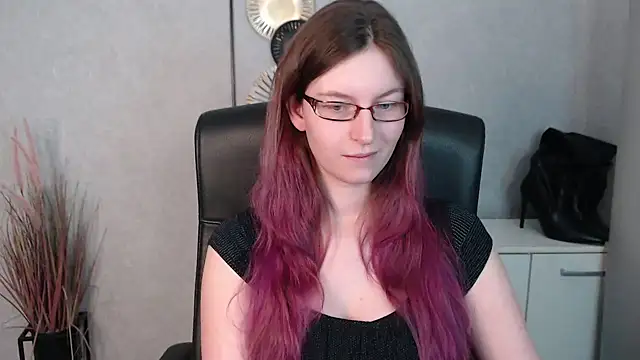 emmaxDelight online show from February 2025 09:34:02 AM