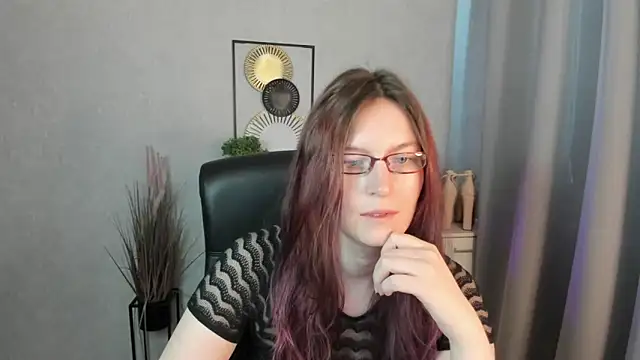 emmaxDelight online show from April 2026 05:19:01 AM