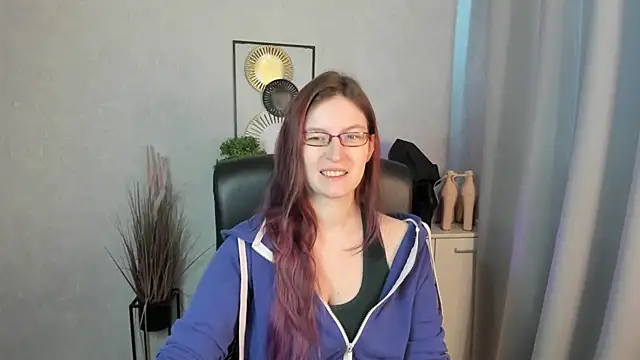 emmaxDelight online show from April 2026 05:32:02 AM