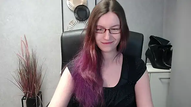 emmaxDelight online show from February 2025 06:37:02 AM