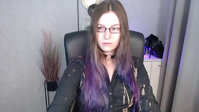 emmaxDelight online show from October 2025 05:30:01 AM
