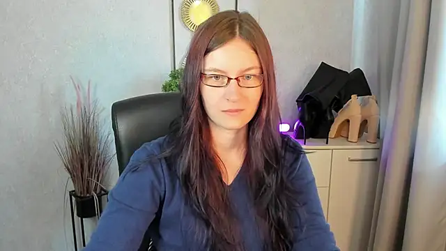 Snapshot of emmaxDelight chatting on July 2026 05:23:02 AM emmaxDelight online show from July 2026 05:23:02 AM