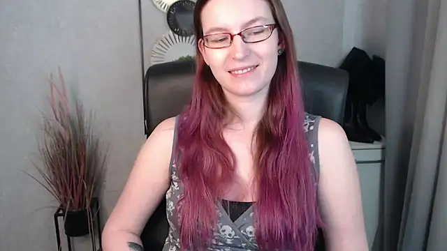 emmaxDelight online show from February 2025 11:20:01 AM