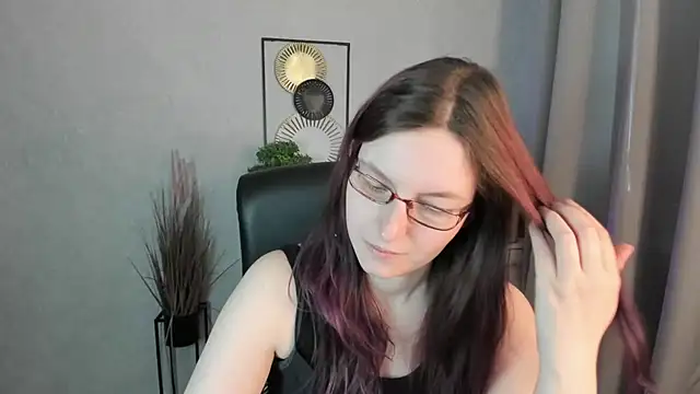 emmaxDelight online show from March 2026 08:26:33 AM