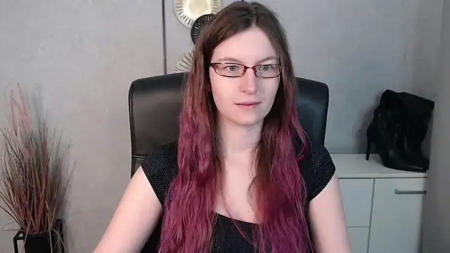 emmaxDelight online show from February 2025 06:34:01 AM