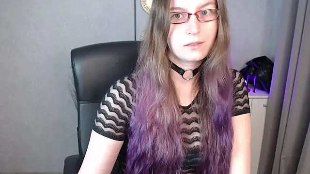 emmaxDelight online show from October 2025 05:29:01 AM