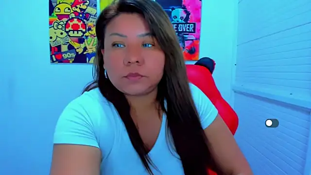 Snapshot of victoria_love89 chatting on February 2026 01:48:02 AM victoria love89 online show from February 2026 01:48:02 AM