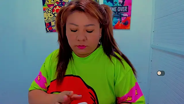 Snapshot of victoria_love89 chatting on December 2025 02:50:01 AM victoria love89 online show from December 2025 02:50:01 AM