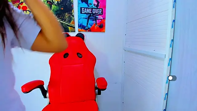 victoria love89 online show from March 2026 01:54:02 AM