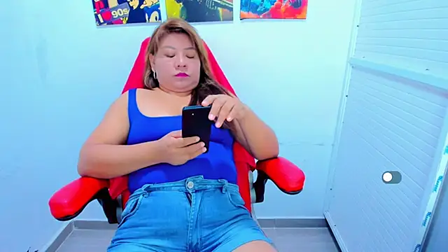 Snapshot of victoria_love89 chatting on January 2026 01:42:01 AM victoria love89 online show from January 2026 01:42:01 AM