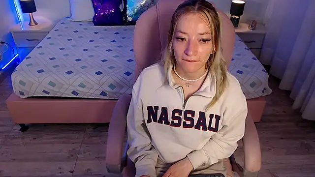 zoe jones13 online show from February 2026 03:36:02 AM