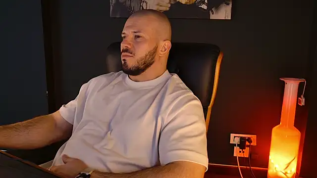 AngeloEric online show from February 2026 11:31:02 AM