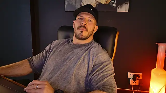 AngeloEric online show from March 2026 09:33:02 AM