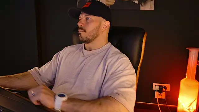 AngeloEric online show from March 2026 08:49:02 AM