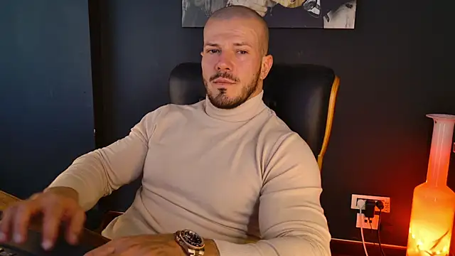 AngeloEric online show from October 2025 10:47:02 AM