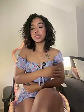 bella  honey online show from June 2026 09:31:01 PM