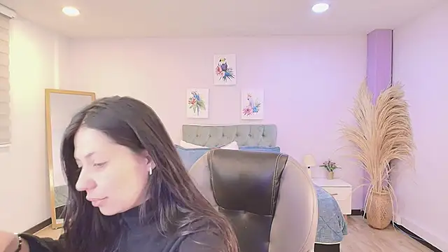 Emma Brown 0 online show from June 2026 12:05:02 PM
