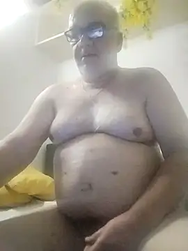 Snapshot of Belko7 chatting on October 2025 04:47:02 AM Belko7 online show from October 2025 04:47:02 AM