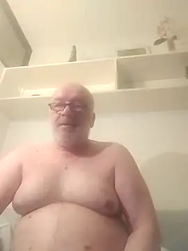 Snapshot of Belko7 chatting on March 2025 08:48:02 PM Belko7 online show from March 2025 08:48:02 PM