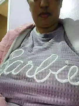 Snapshot of jijijoudia chatting on December 2024 06:21:02 PM jijijoudia online show from December 2024 06:21:02 PM